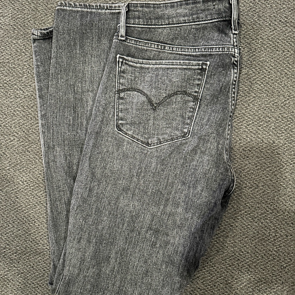 Levis 711 Skinny